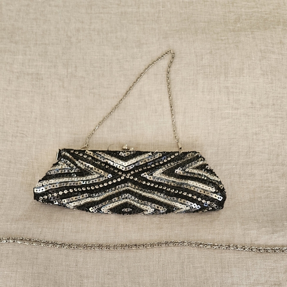 ALDO White, Silver, Black Beaded Clutch - Picture 3 of 7